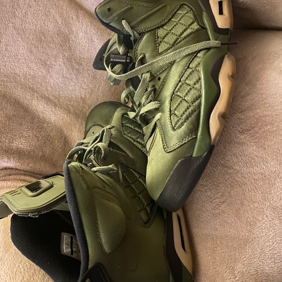 jordan 6 pinnacle flight jacket